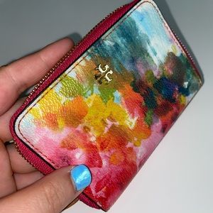 TORY BURCH KERRINGTON ZIP WATERCOLOR WALLET